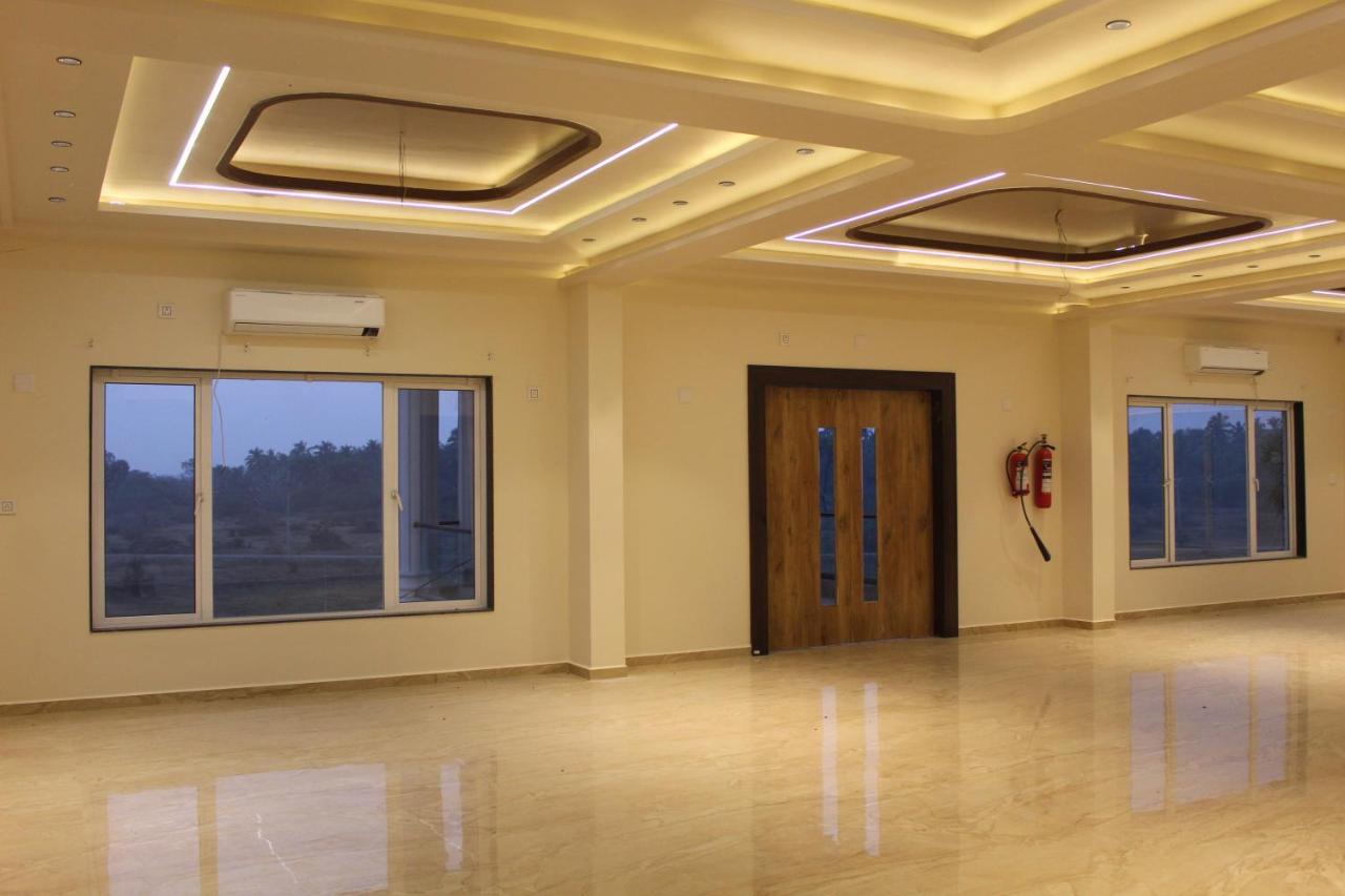 Flamingo Club And Resort Una 3 Km Away From Diu Check Post Eksteriør bilde