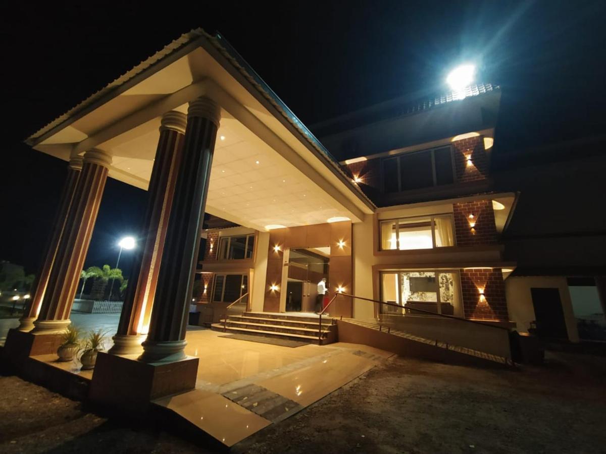 Flamingo Club And Resort Una 3 Km Away From Diu Check Post Eksteriør bilde